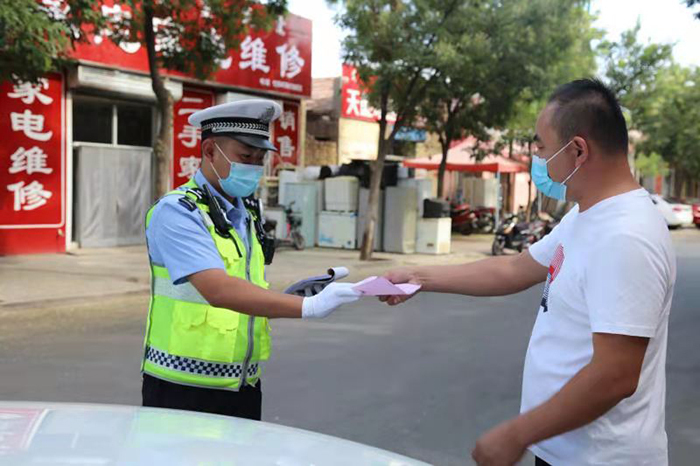 磴口縣實(shí)行“違章停車(chē)”首次免罰